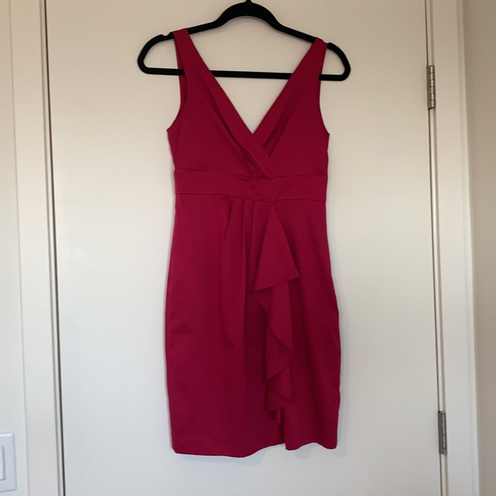 Banana Republic Sleeveless Pink V NeckDress